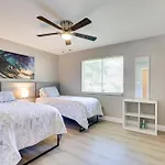Waterfront Villa With Pool About 5 Mi To Ybor City!