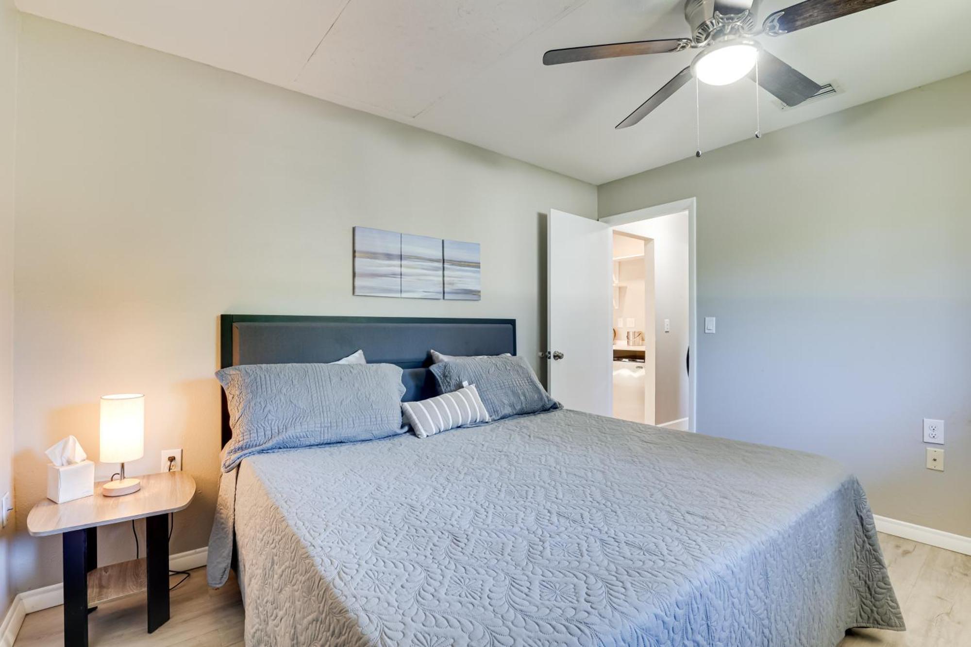 Waterfront With Pool About 5 Mi To Ybor City! * Tampa
