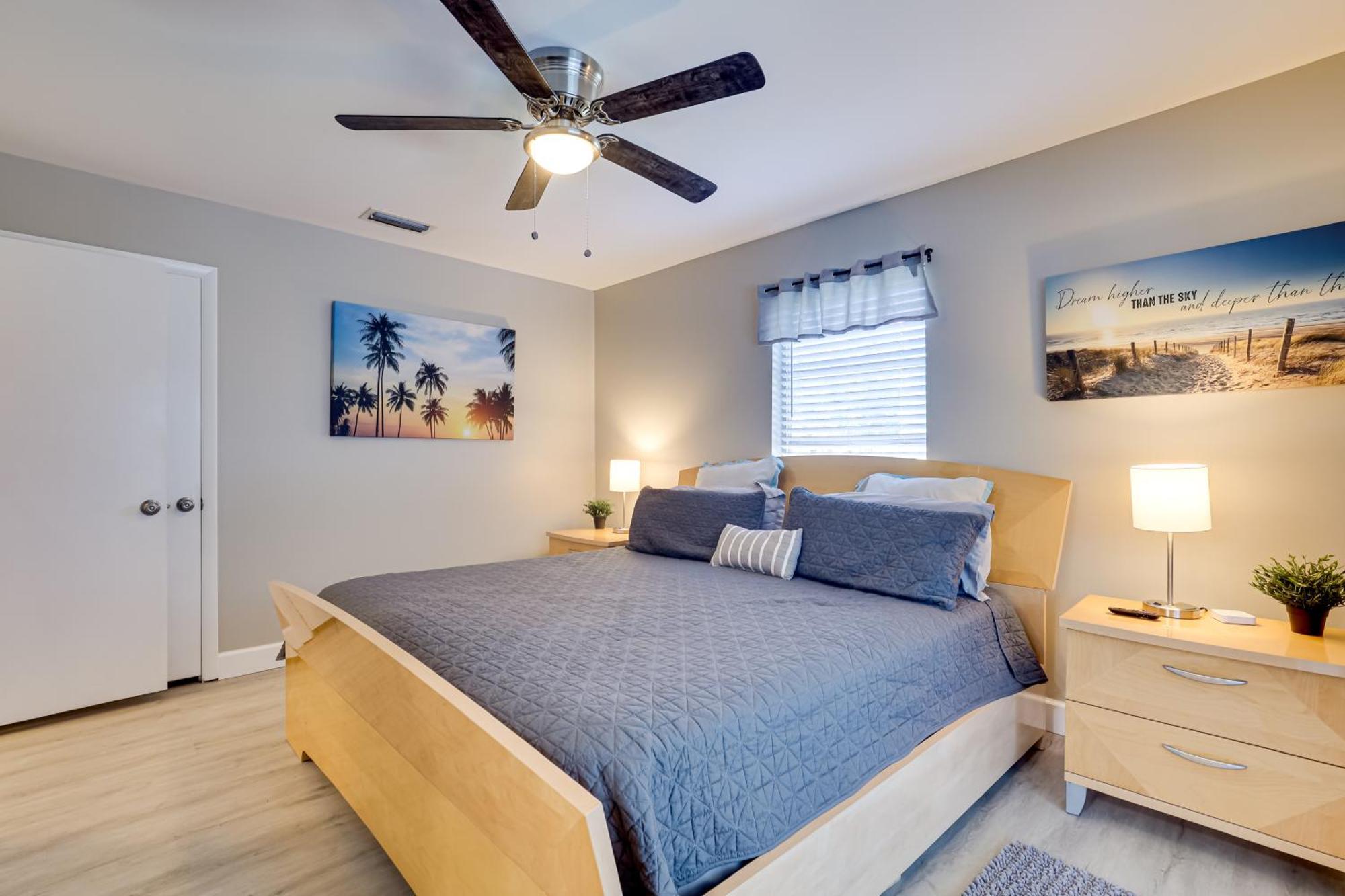 Holiday home Waterfront With Pool About 5 Mi To Ybor City! Tampa